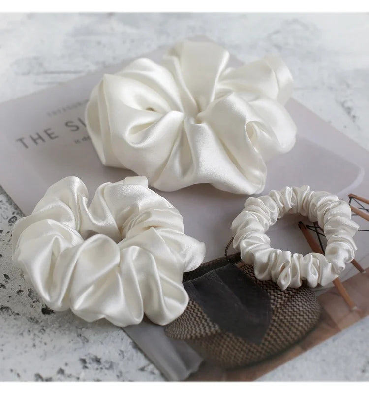 Best Glossy Luxury Hot Sale Classic Elegant Hairband 19mm Silk Scrunchie 3.5cm