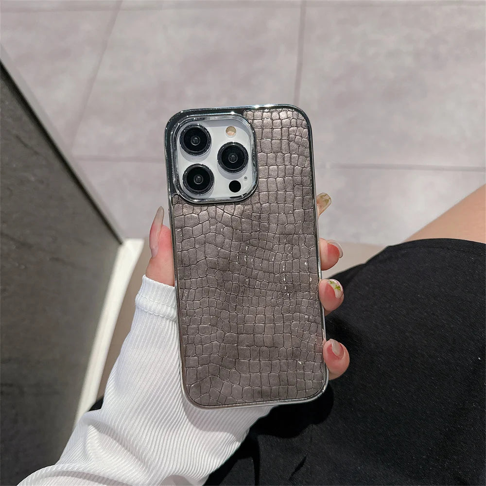 Luxury Glossy Crocodile Pattern Case For iPhone 18 17 Air 16 15 14 13 12 Pro Max Plus Plating Cool Armor Shockproof Bright Cover