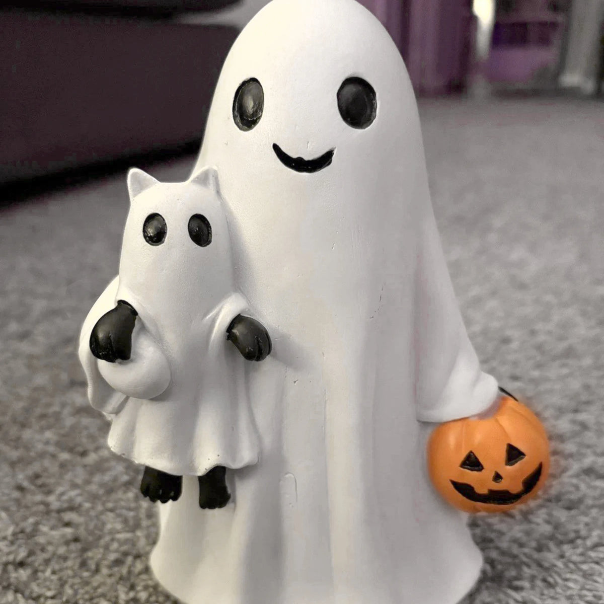 Spooky Ghost Resin Ornament 👻🎃 | Halloween Decor for Home, Garden & Dashboard