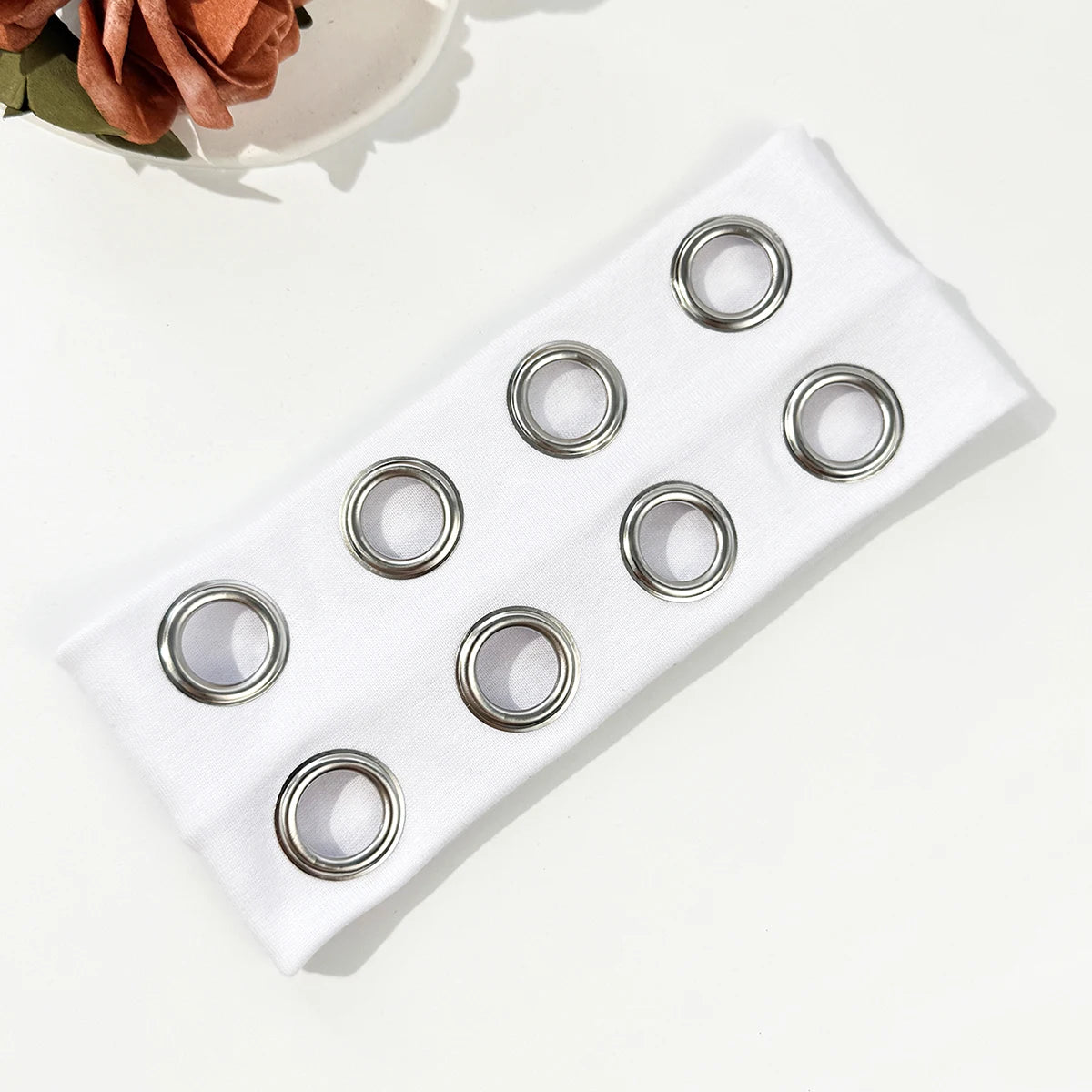 Hip-hop punk style hollowed-out air eye metallic stretch headband for both men and women, music festival rock dark headband