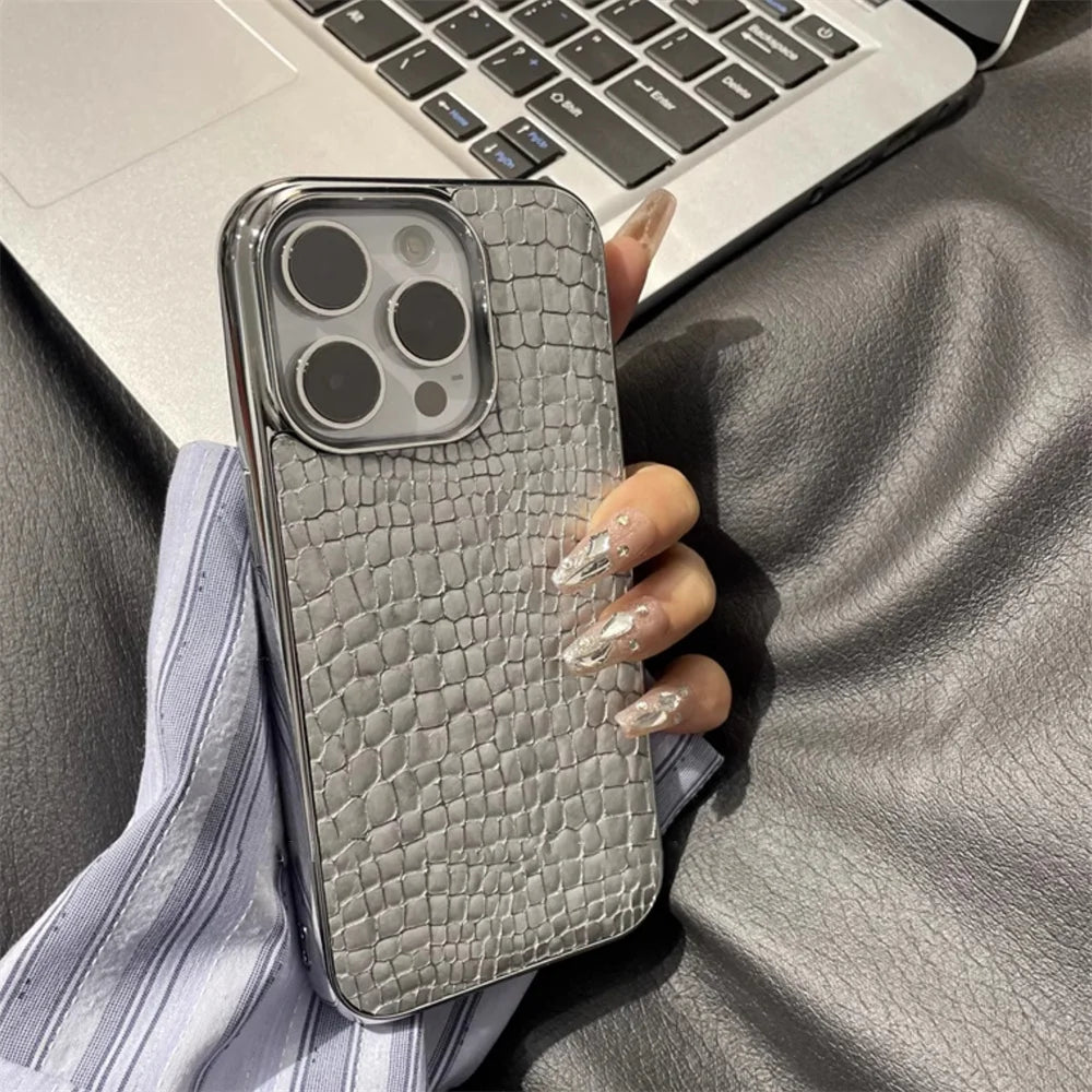 Luxury Glossy Crocodile Pattern Case For iPhone 18 17 Air 16 15 14 13 12 Pro Max Plus Plating Cool Armor Shockproof Bright Cover