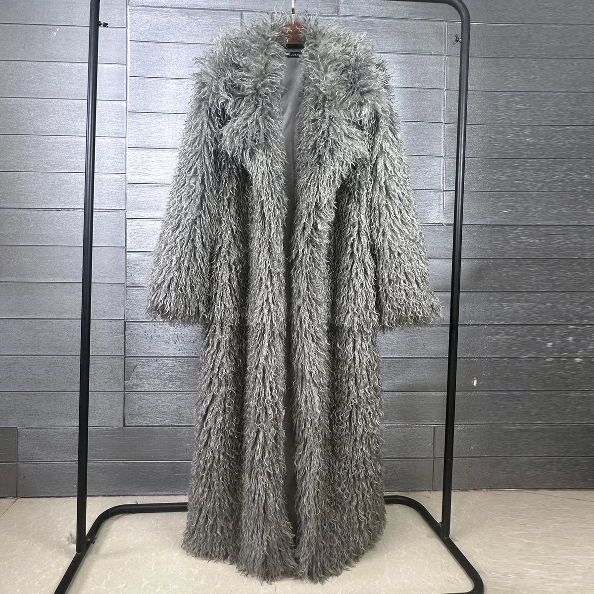 Faux Fur Long Overcoat 🤍 | Women's Luxe Suit Collar Winter Coat