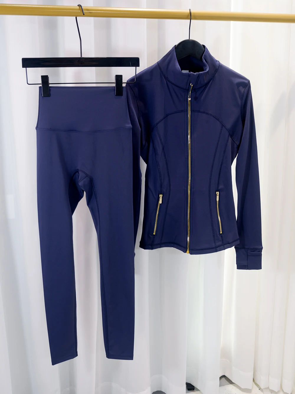 Gold Zipper Yoga Set 💪✨ | Quick-Dry Slim Fit Sports Jacket & Leggings Activewear Set